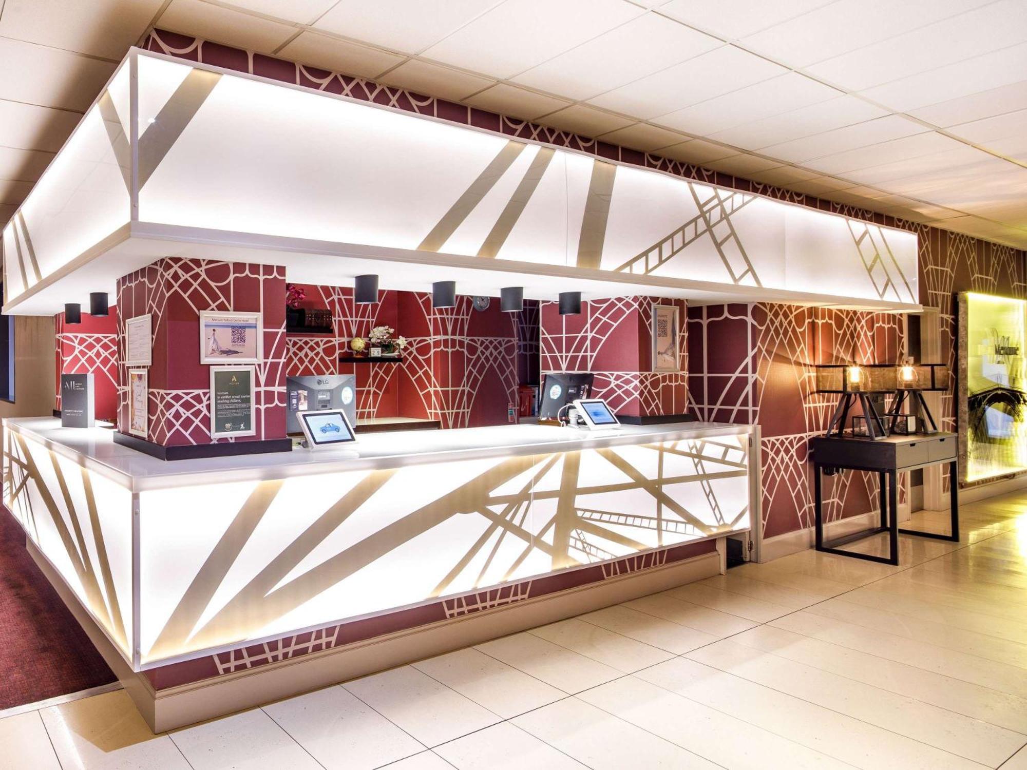 Mercure Telford Centre Hotel Dış mekan fotoğraf