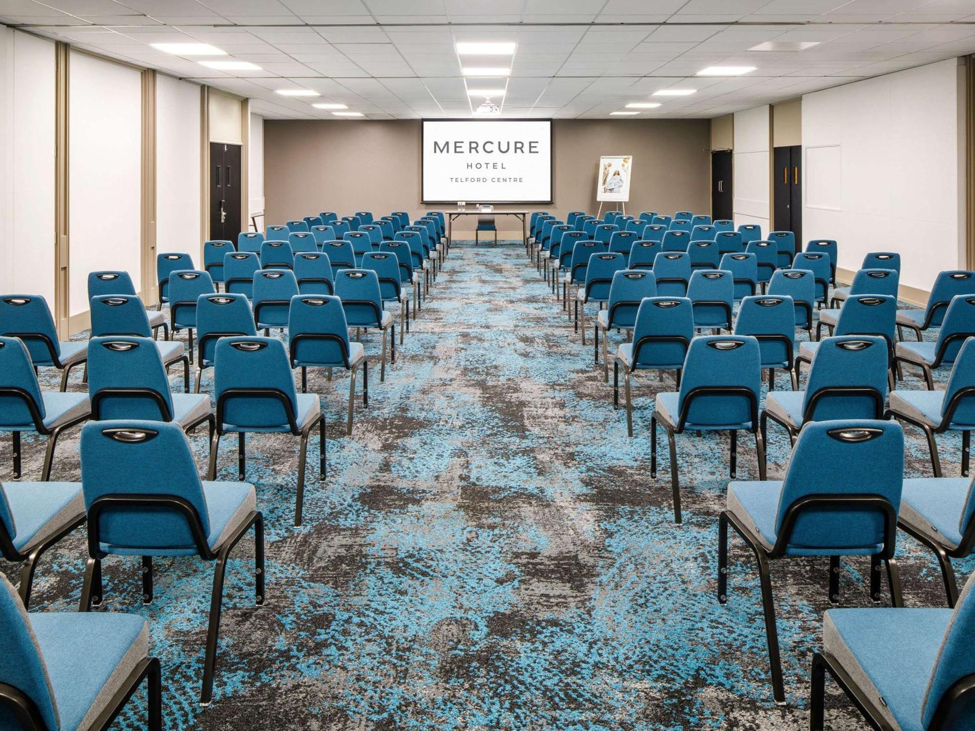 Mercure Telford Centre Hotel Dış mekan fotoğraf