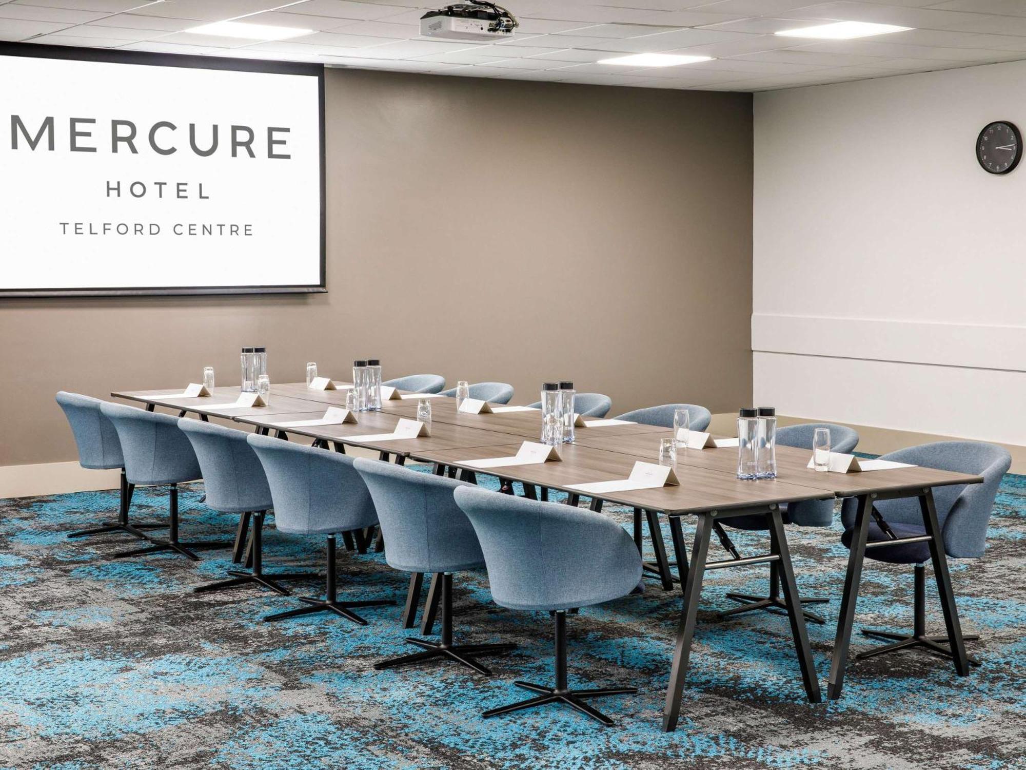 Mercure Telford Centre Hotel Dış mekan fotoğraf